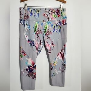 Avia Floral Patterned Gray Leggings